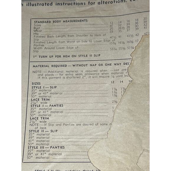 Simplicity Sewing pattern 1144 dress slip half slip 1940 size 16 bust 34 - Picture 9 of 11